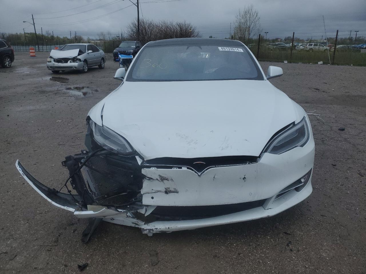 Photo 4 VIN: 5YJSA1E48JF273553 - TESLA MODEL S 