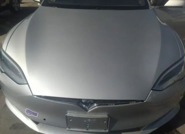 Photo 9 VIN: 5YJSA1E49JF297053 - TESLA MODEL S 