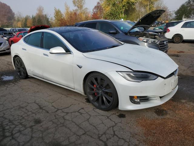 Photo 3 VIN: 5YJSA1E49KF347760 - TESLA MODEL S 