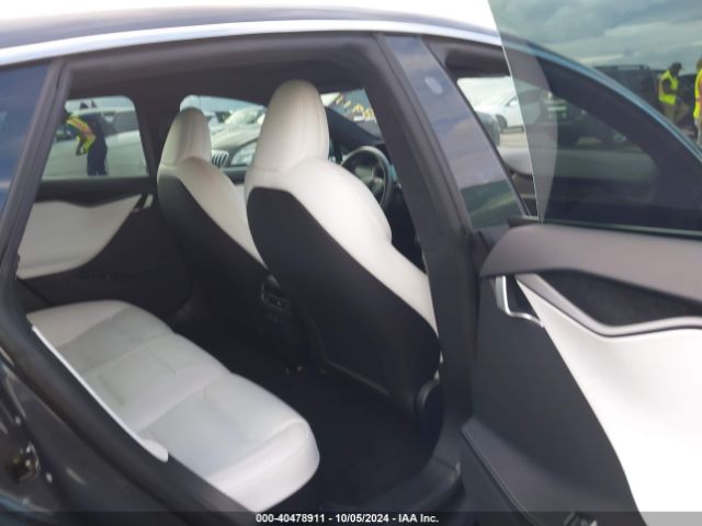 Photo 7 VIN: 5YJSA1E49LF412351 - TESLA MODEL S 