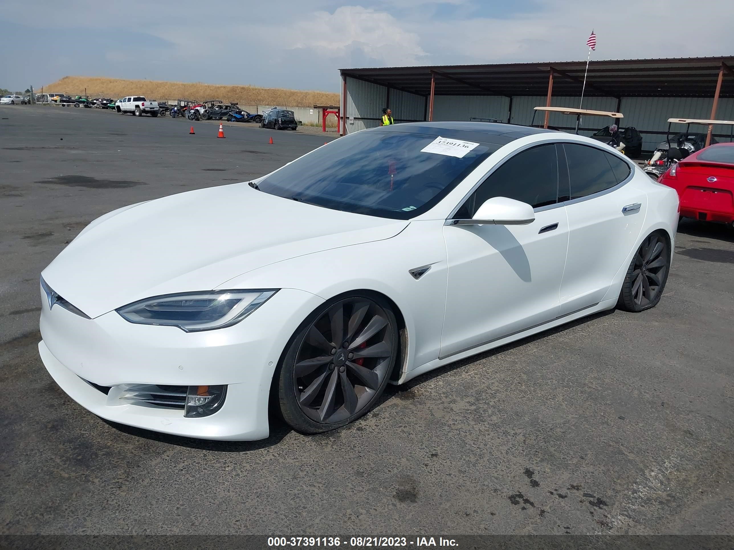 Photo 1 VIN: 5YJSA1E4XGF151141 - TESLA MODEL S 