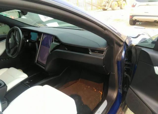 Photo 4 VIN: 5YJSA1E4XKF330658 - TESLA MODEL S 