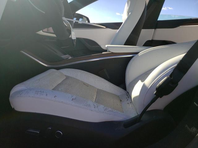 Photo 6 VIN: 5YJSA1E50NF477973 - TESLA MODEL S 