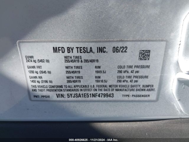 Photo 8 VIN: 5YJSA1E51NF479943 - TESLA MODEL S 