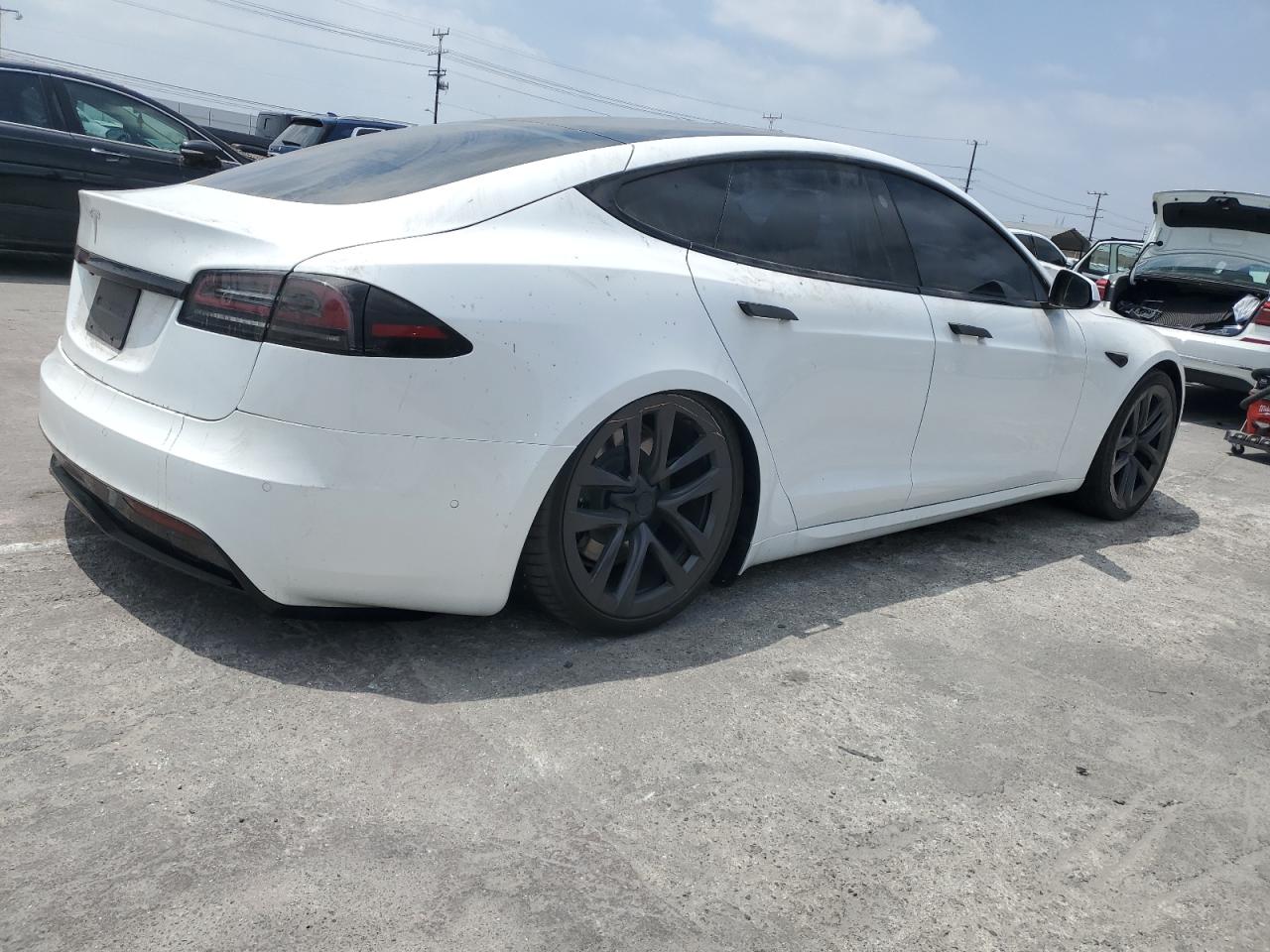 Photo 2 VIN: 5YJSA1E53NF484027 - TESLA MODEL S 