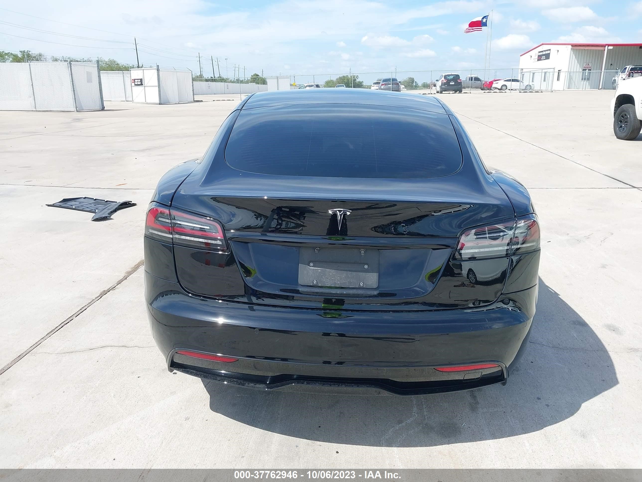 Photo 13 VIN: 5YJSA1E54NF494128 - TESLA MODEL S 