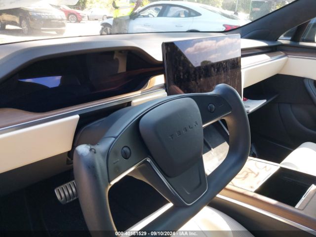 Photo 4 VIN: 5YJSA1E55PF498742 - TESLA MODEL S 