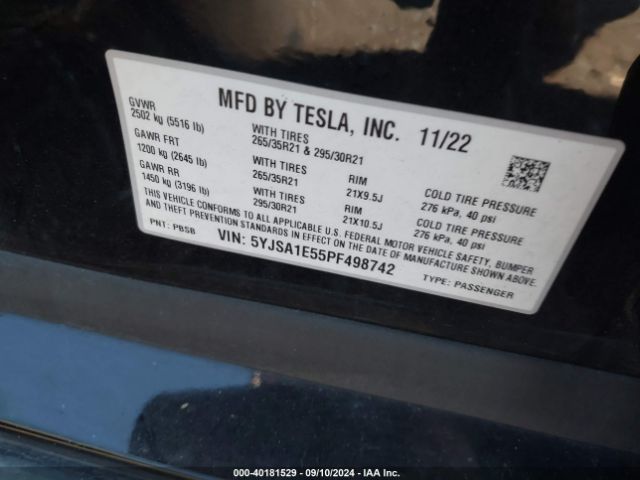 Photo 8 VIN: 5YJSA1E55PF498742 - TESLA MODEL S 