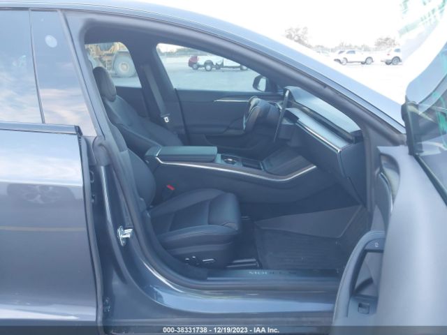 Photo 4 VIN: 5YJSA1E55PF502322 - TESLA MODEL S 