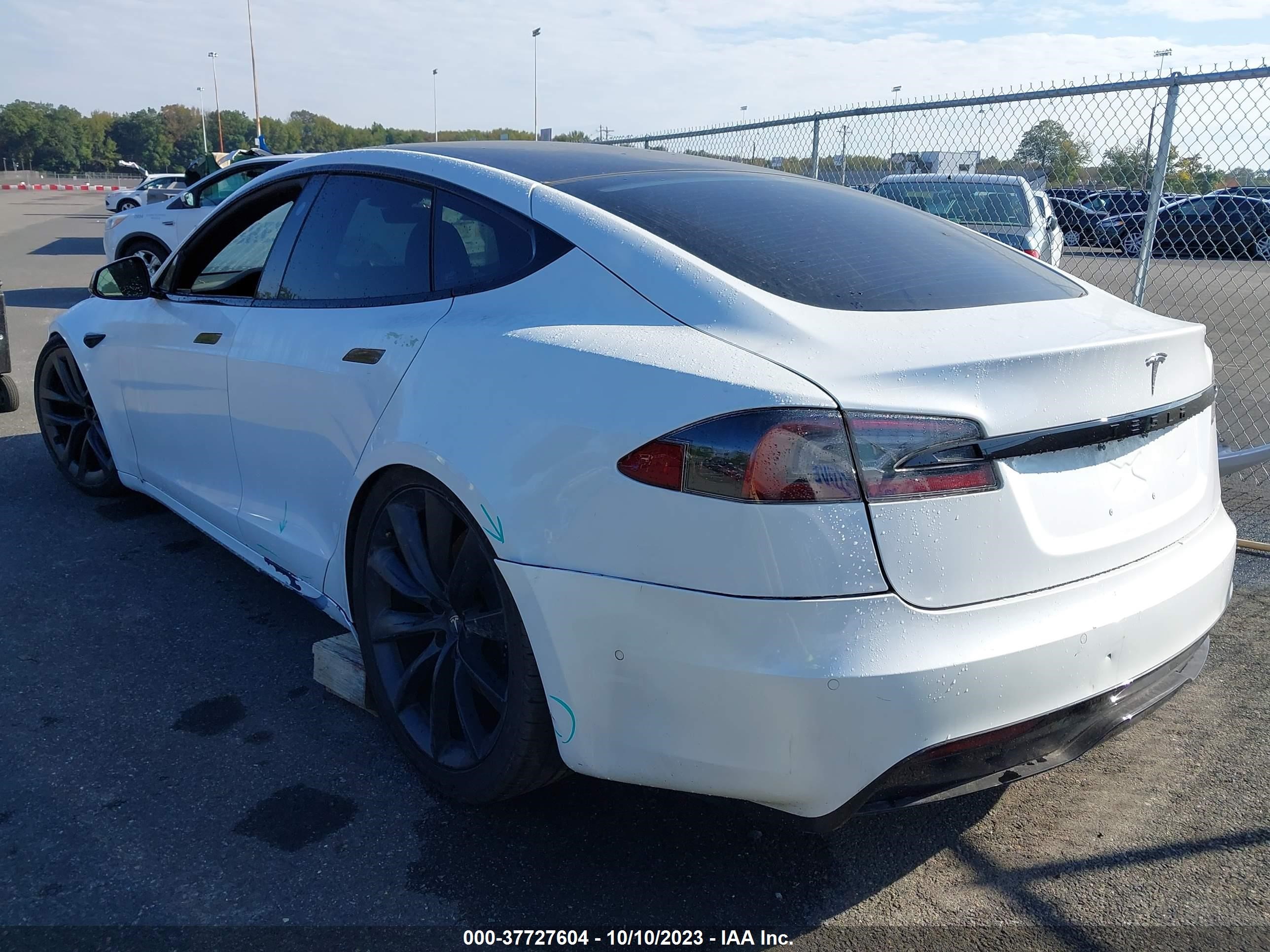 Photo 2 VIN: 5YJSA1E56MF436603 - TESLA MODEL S 