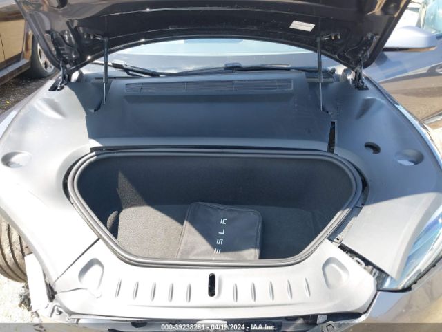 Photo 9 VIN: 5YJSA1E56NF473443 - TESLA MODEL S 