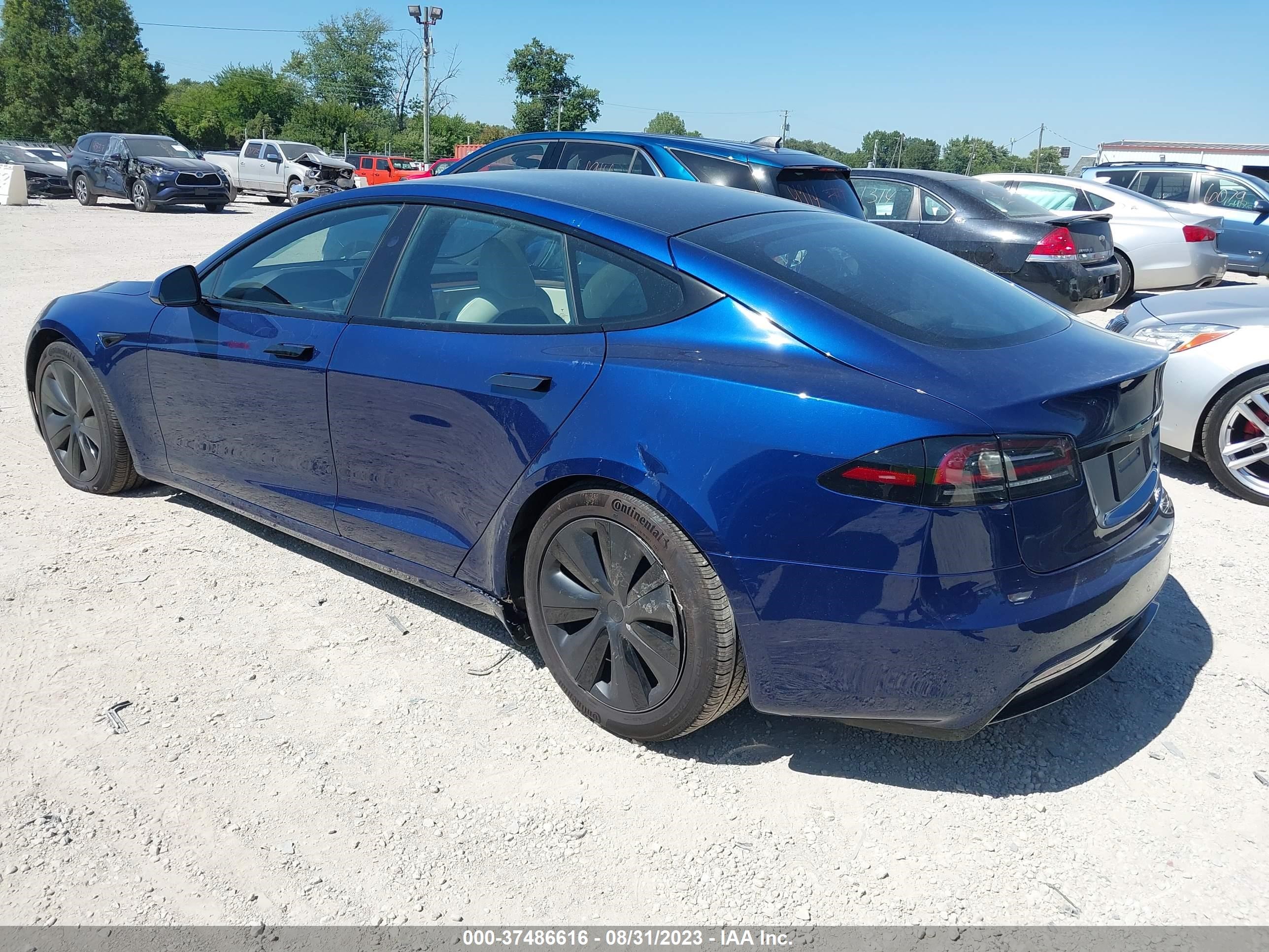 Photo 2 VIN: 5YJSA1E56PF507254 - TESLA MODEL S 