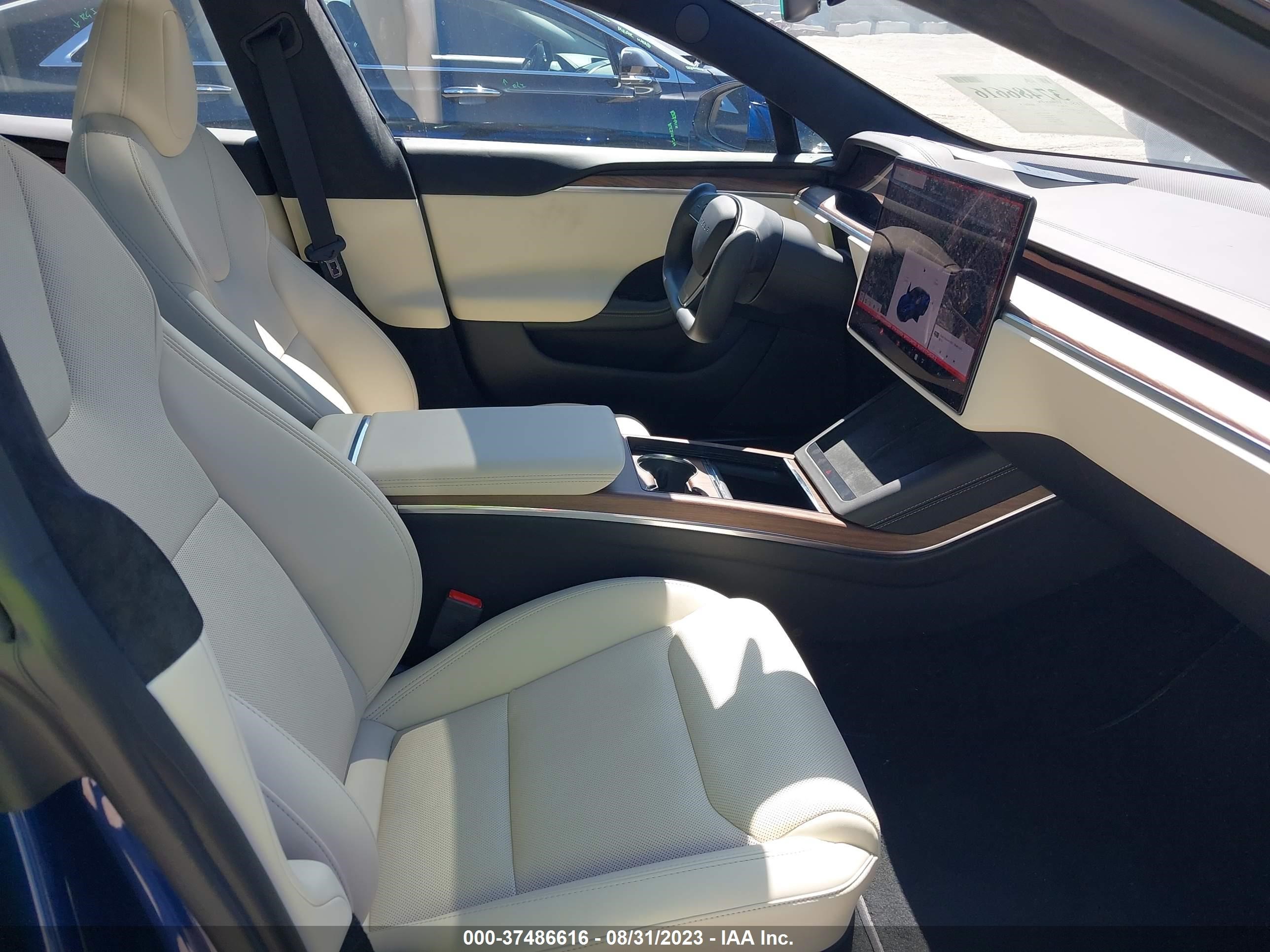 Photo 4 VIN: 5YJSA1E56PF507254 - TESLA MODEL S 