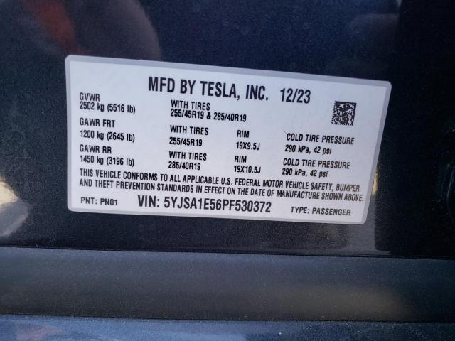 Photo 11 VIN: 5YJSA1E56PF530372 - TESLA MODEL S 