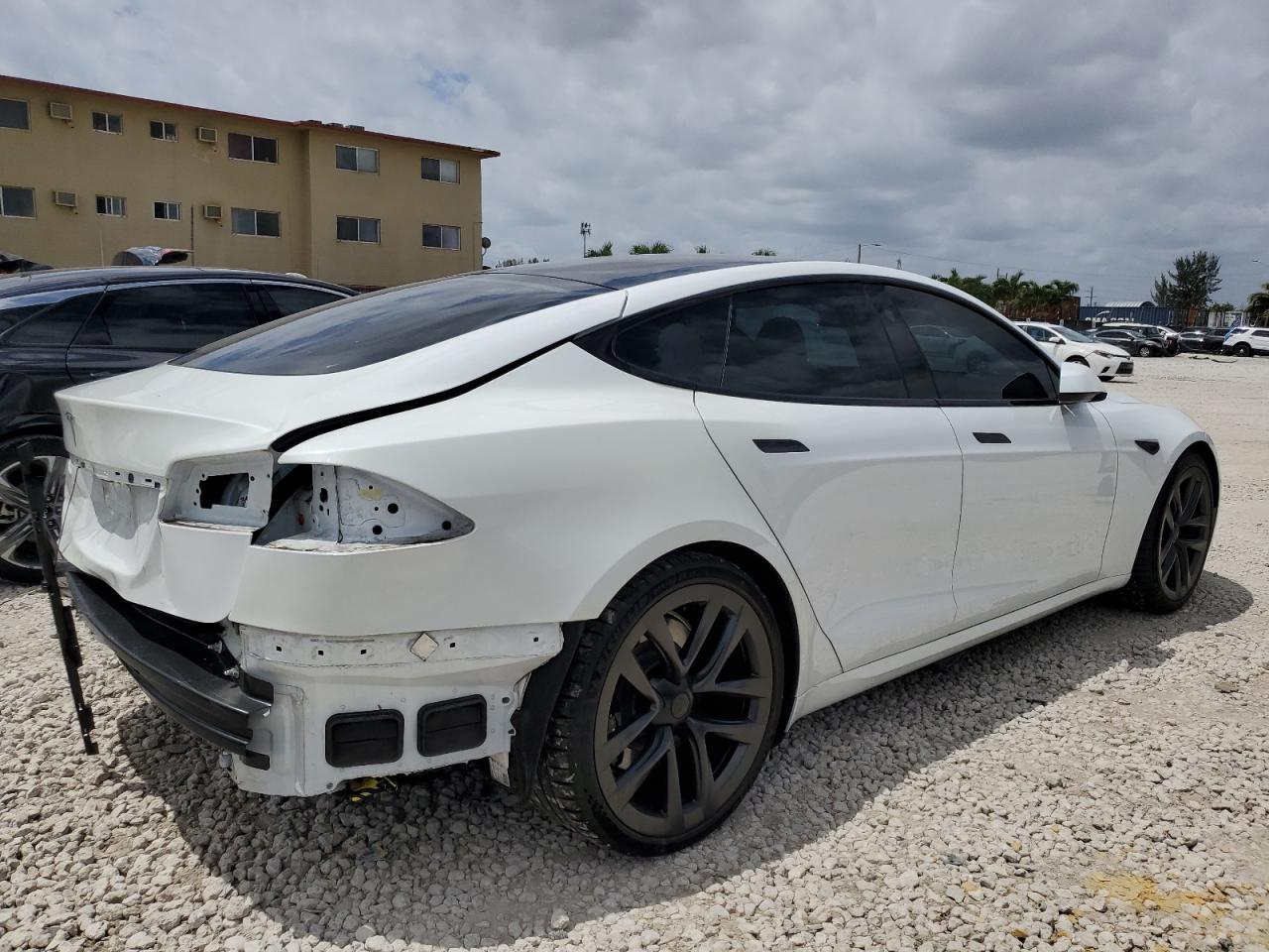 Photo 2 VIN: 5YJSA1E59NF486946 - TESLA MODEL S 