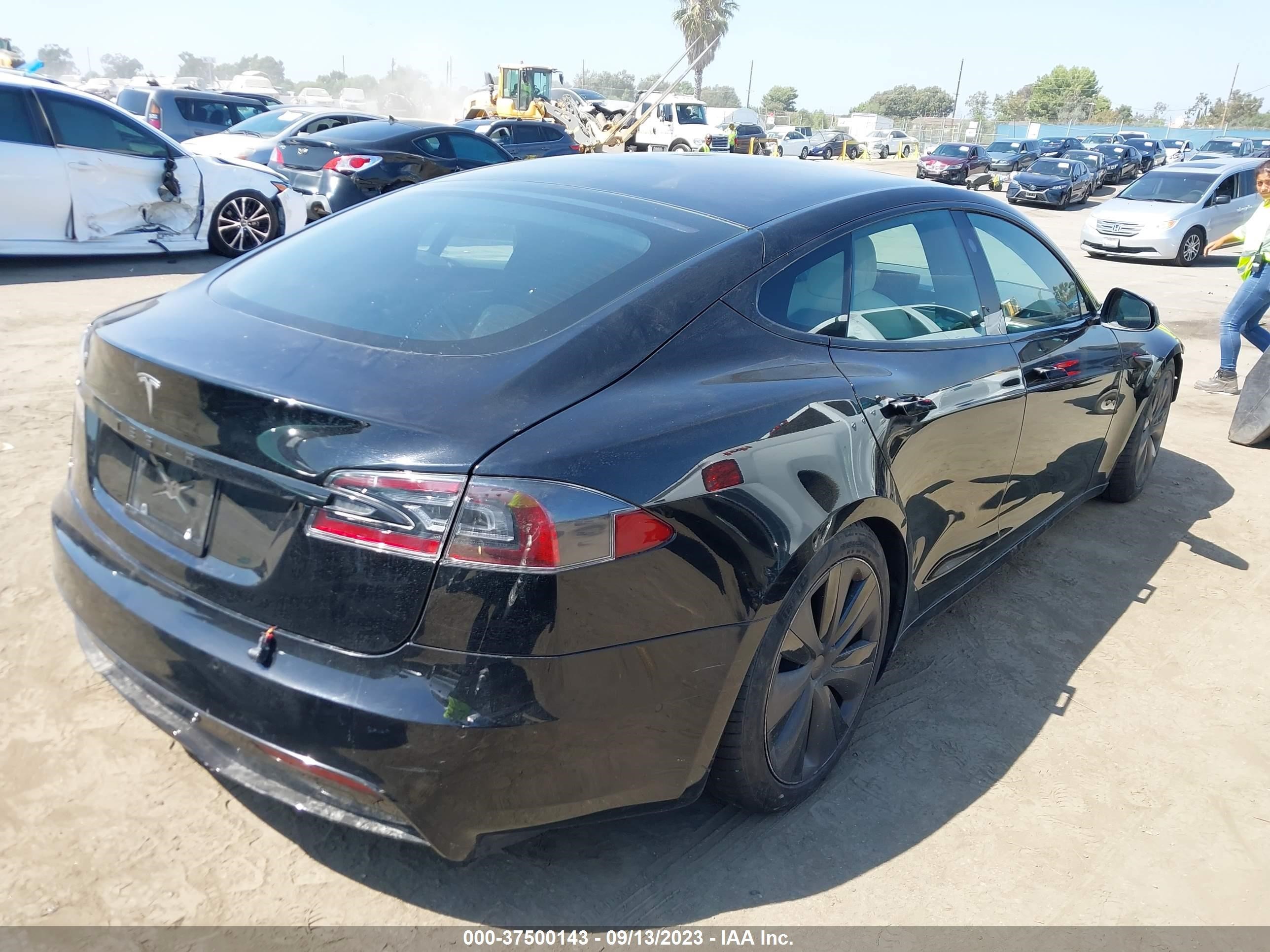 Photo 3 VIN: 5YJSA1E5XMF447295 - TESLA MODEL S 