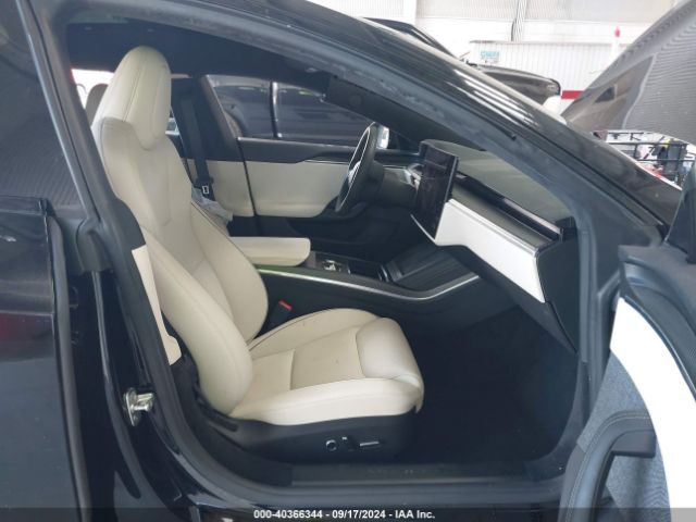 Photo 4 VIN: 5YJSA1E63MF443680 - TESLA MODEL S 