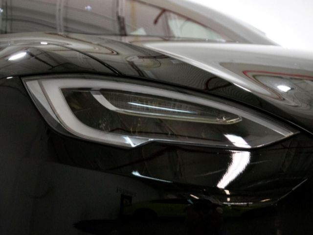 Photo 5 VIN: 5YJSA1E63NF459685 - TESLA MODEL S 