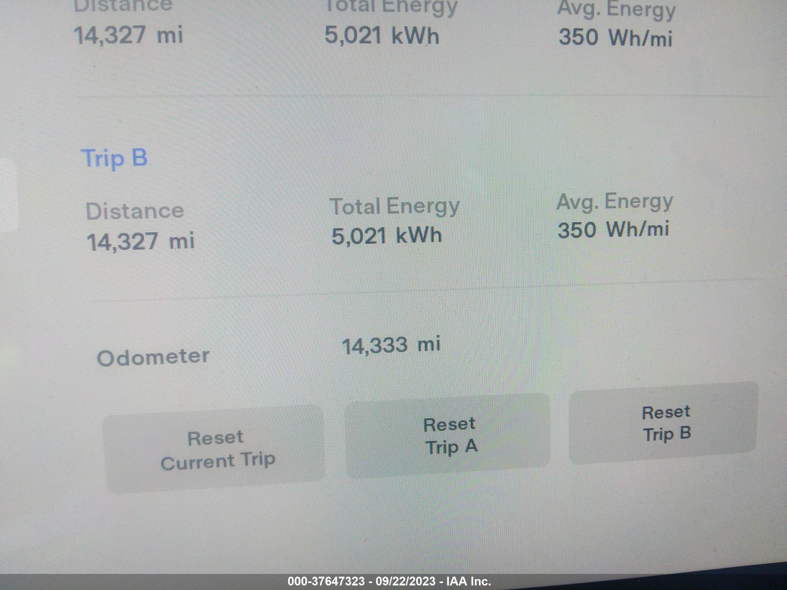 Photo 6 VIN: 5YJSA1E65MF440733 - TESLA MODEL S 