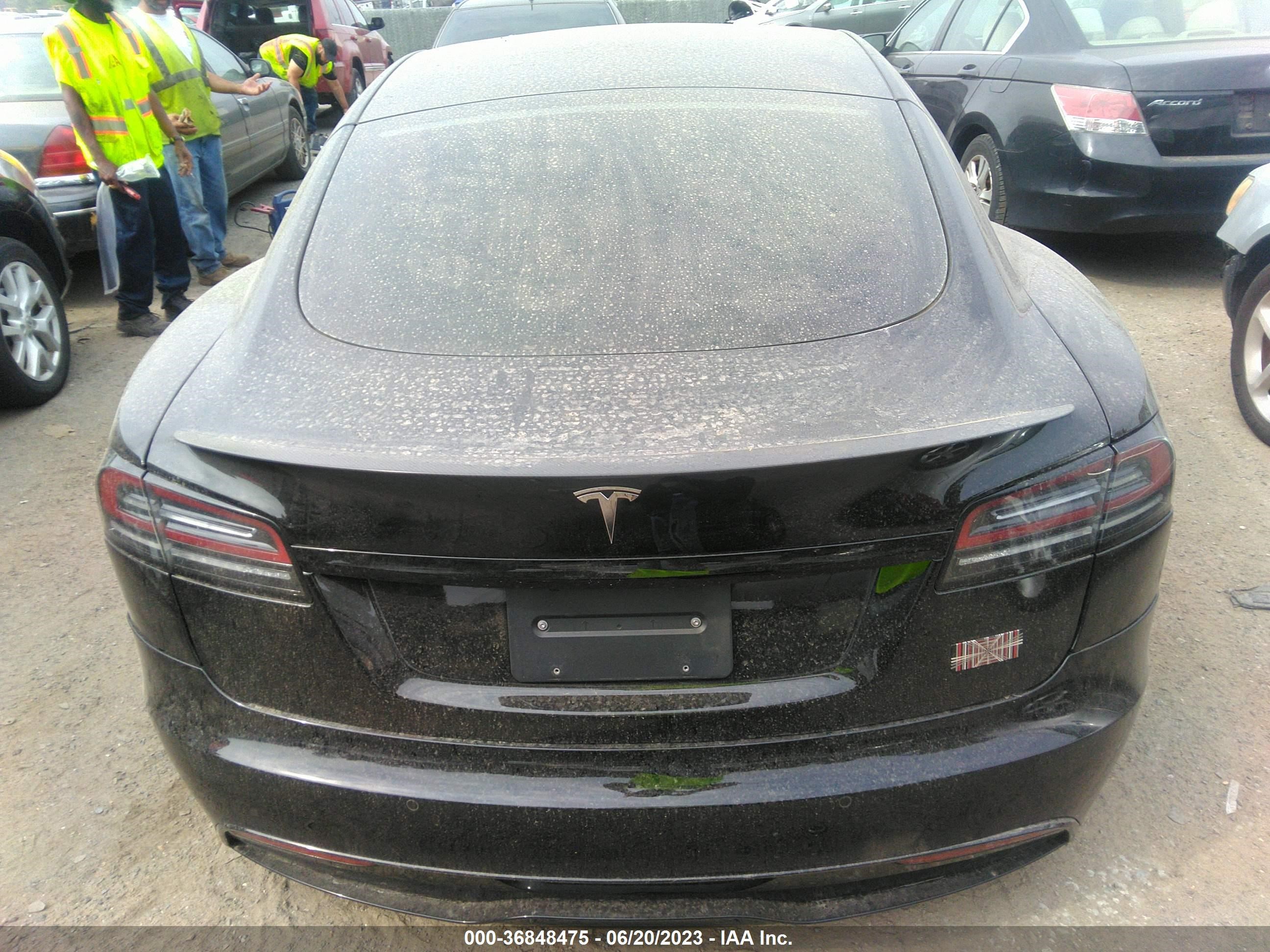 Photo 14 VIN: 5YJSA1E65NF472647 - TESLA MODEL S 