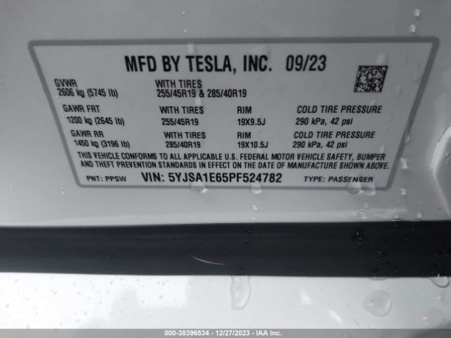 Photo 8 VIN: 5YJSA1E65PF524782 - TESLA MODEL S 