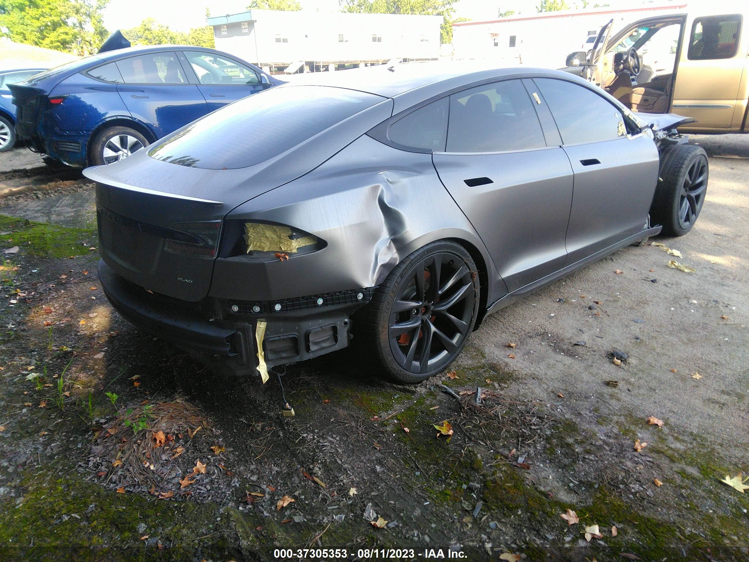 Photo 3 VIN: 5YJSA1E67MF431435 - TESLA MODEL S 