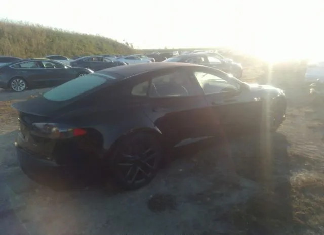 Photo 3 VIN: 5YJSA1E67NF471242 - TESLA MODEL S 