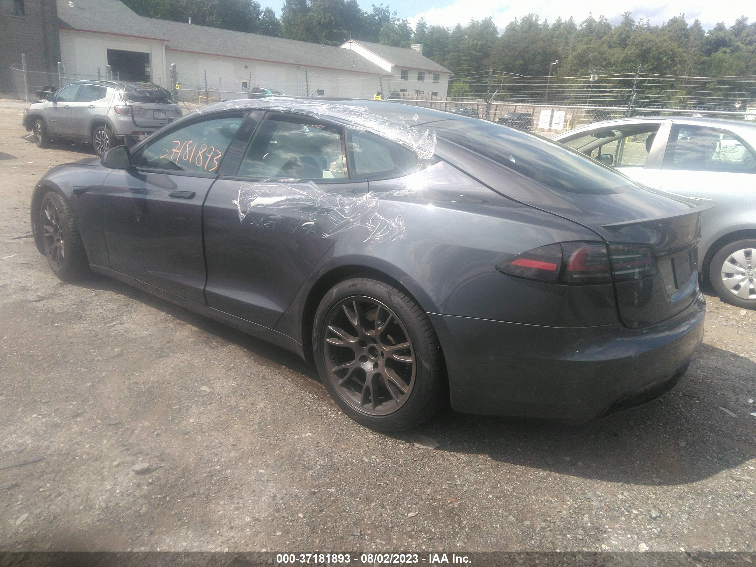 Photo 2 VIN: 5YJSA1E67NF472407 - TESLA MODEL S 