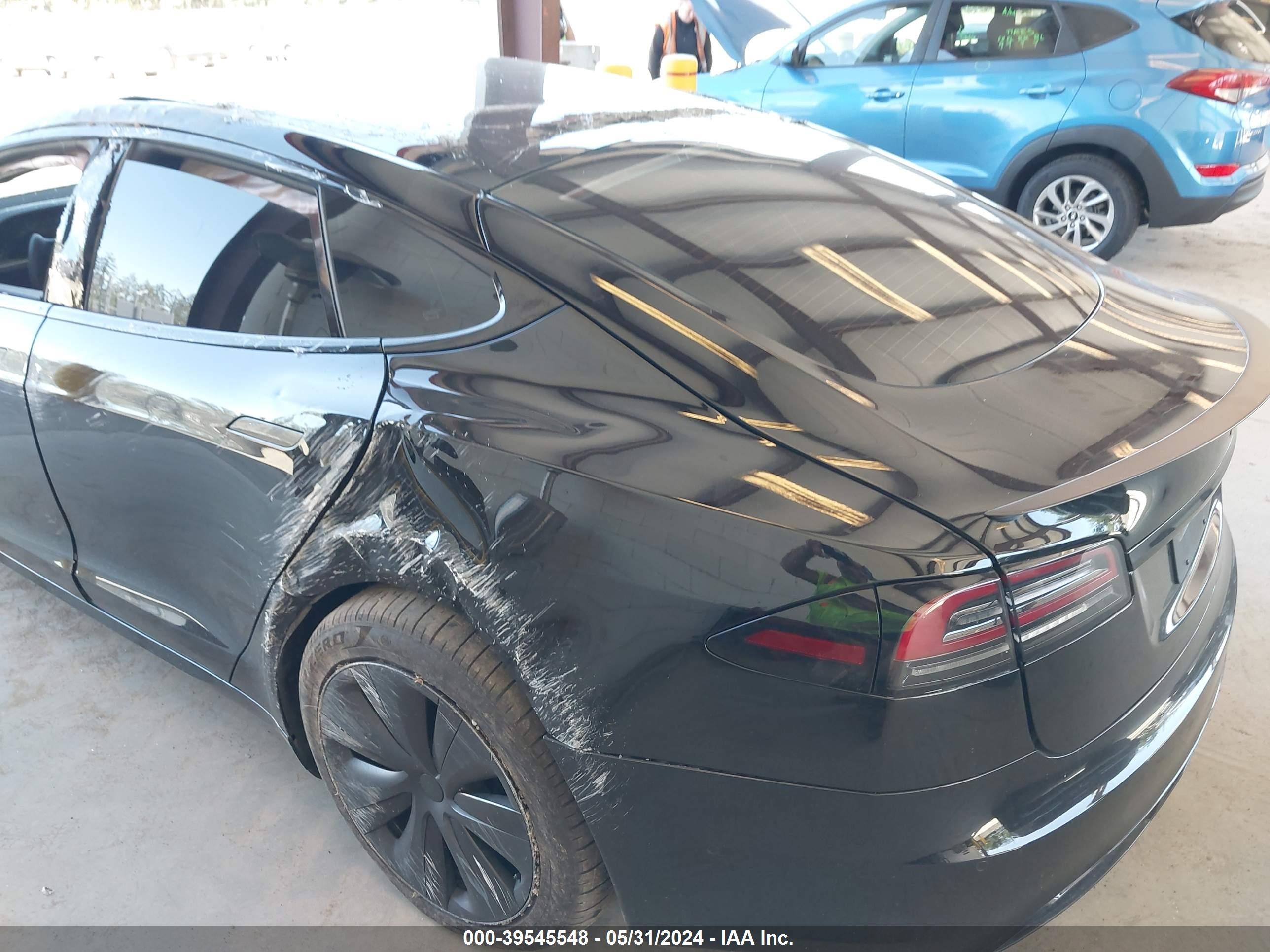 Photo 20 VIN: 5YJSA1E69NF480265 - TESLA MODEL S 