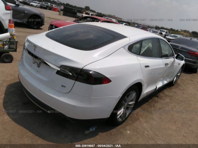 Photo 3 VIN: 5YJSA1H10EFP60804 - TESLA MODEL S 