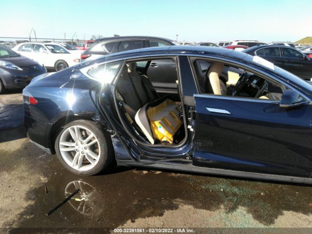 Photo 5 VIN: 5YJSA1H11FF083196 - TESLA MODEL S 