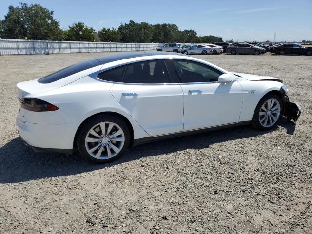 Photo 2 VIN: 5YJSA1H12EFP44944 - TESLA MODEL S 