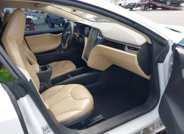 Photo 4 VIN: 5YJSA1H12EFP52087 - TESLA MODEL S 