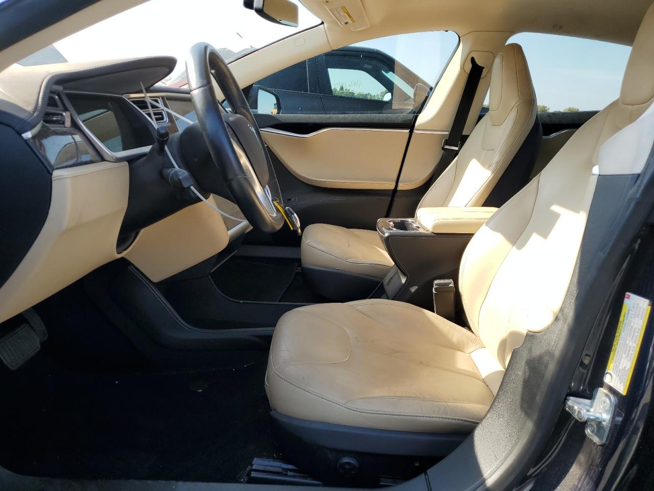 Photo 6 VIN: 5YJSA1H13EFP35315 - TESLA MODEL S 