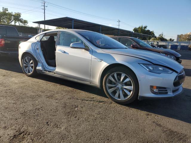 Photo 3 VIN: 5YJSA1H13EFP56374 - TESLA MODEL S 