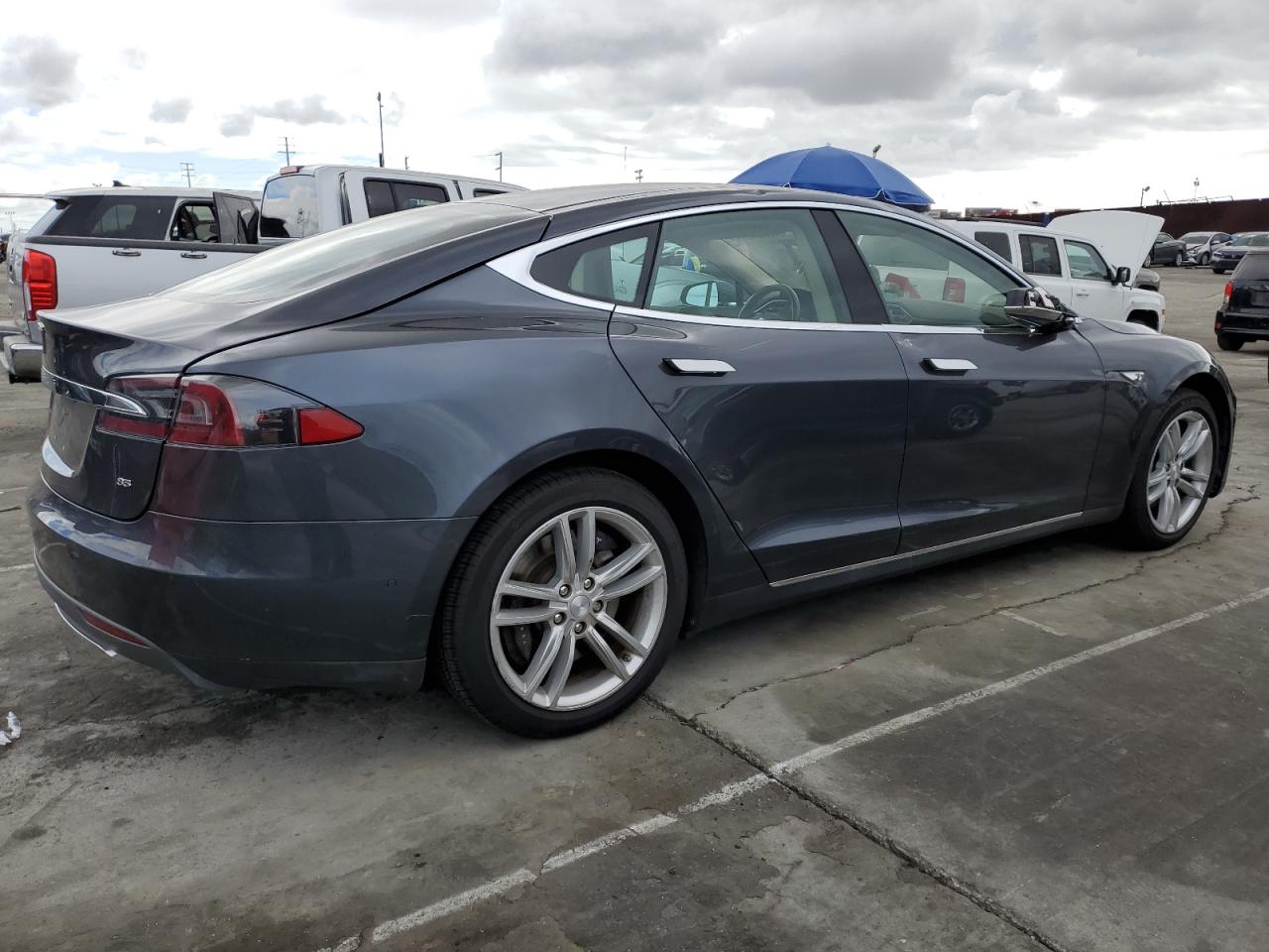 Photo 2 VIN: 5YJSA1H13EFP63146 - TESLA MODEL S 