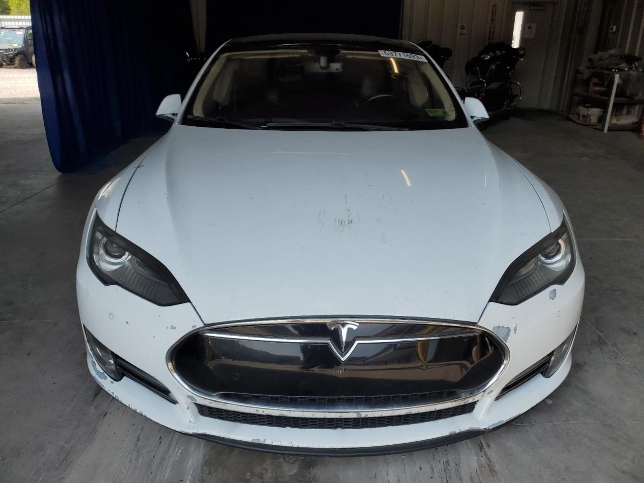 Photo 4 VIN: 5YJSA1H14EFP38272 - TESLA MODEL S 