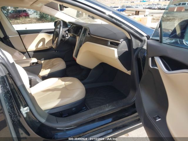 Photo 4 VIN: 5YJSA1H14EFP43942 - TESLA MODEL S 