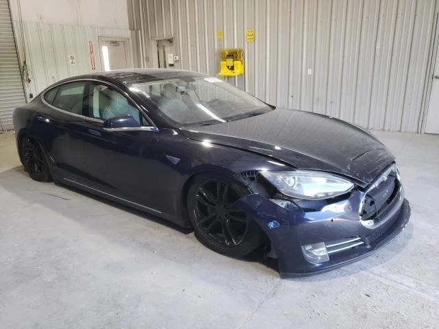 Photo 3 VIN: 5YJSA1H14EFP52611 - TESLA MODEL S 