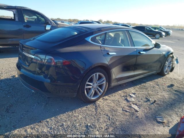 Photo 3 VIN: 5YJSA1H14FFP69698 - TESLA MODEL S 