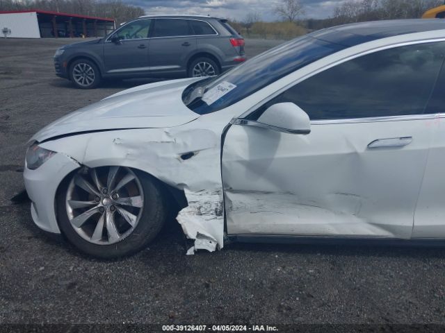 Photo 5 VIN: 5YJSA1H15EFP52875 - TESLA MODEL S 