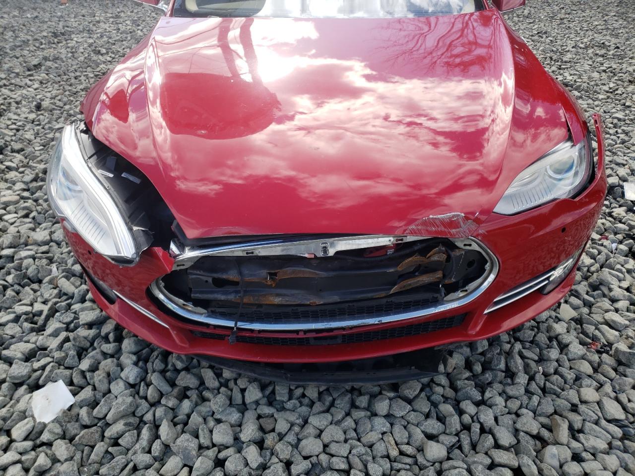 Photo 10 VIN: 5YJSA1H15EFP61740 - TESLA MODEL S 