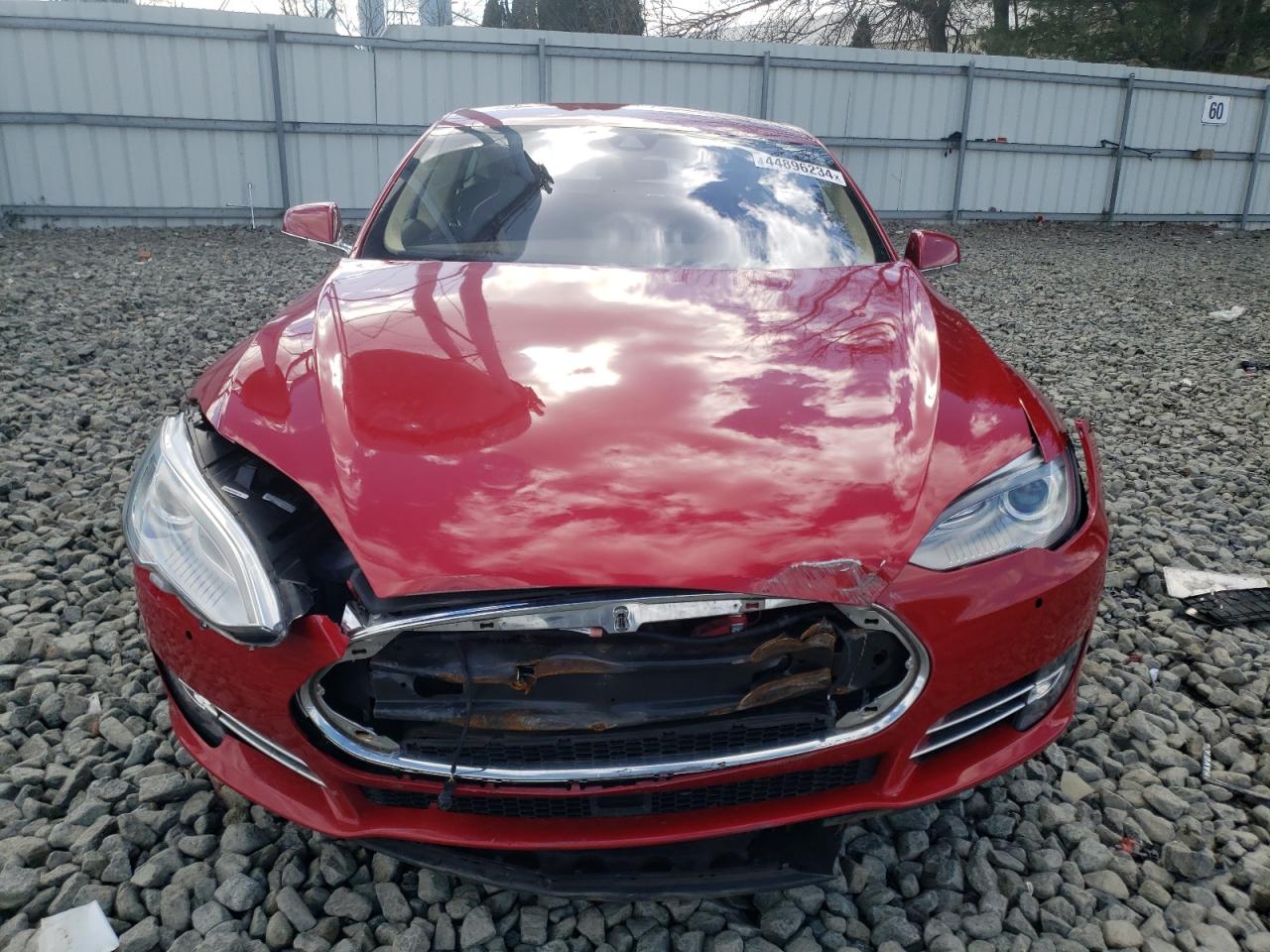 Photo 4 VIN: 5YJSA1H15EFP61740 - TESLA MODEL S 