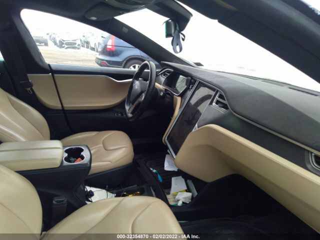 Photo 4 VIN: 5YJSA1H15FFP72836 - TESLA MODEL S 