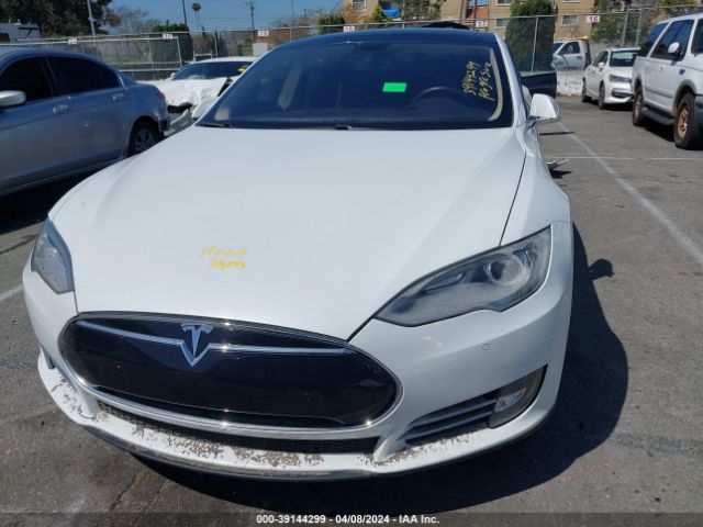 Photo 5 VIN: 5YJSA1H16EFP43845 - TESLA MODEL S 