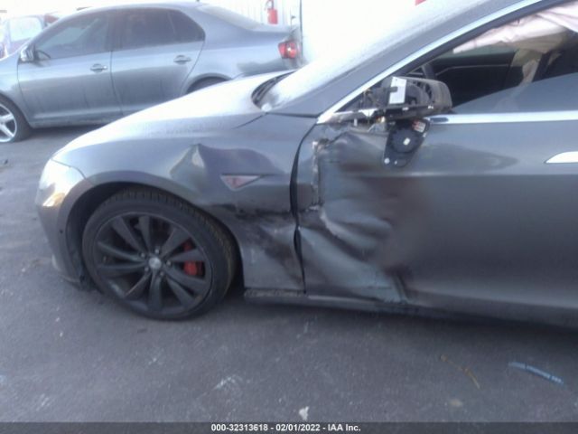 Photo 5 VIN: 5YJSA1H16EFP52741 - TESLA MODEL S 