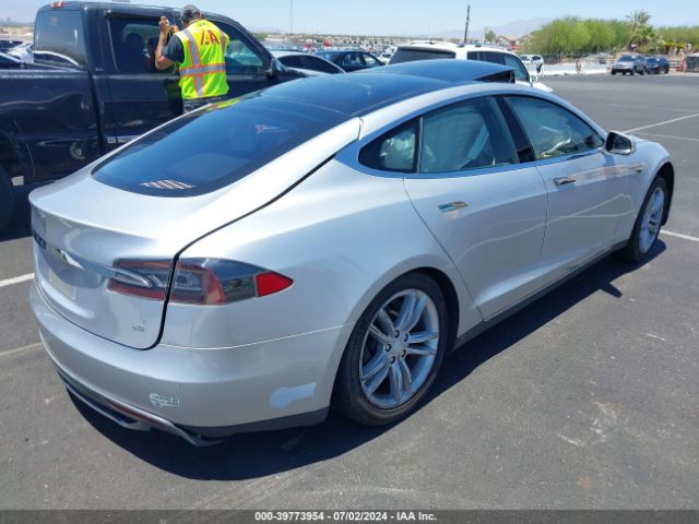 Photo 3 VIN: 5YJSA1H16FFP75910 - TESLA MODEL S 85 