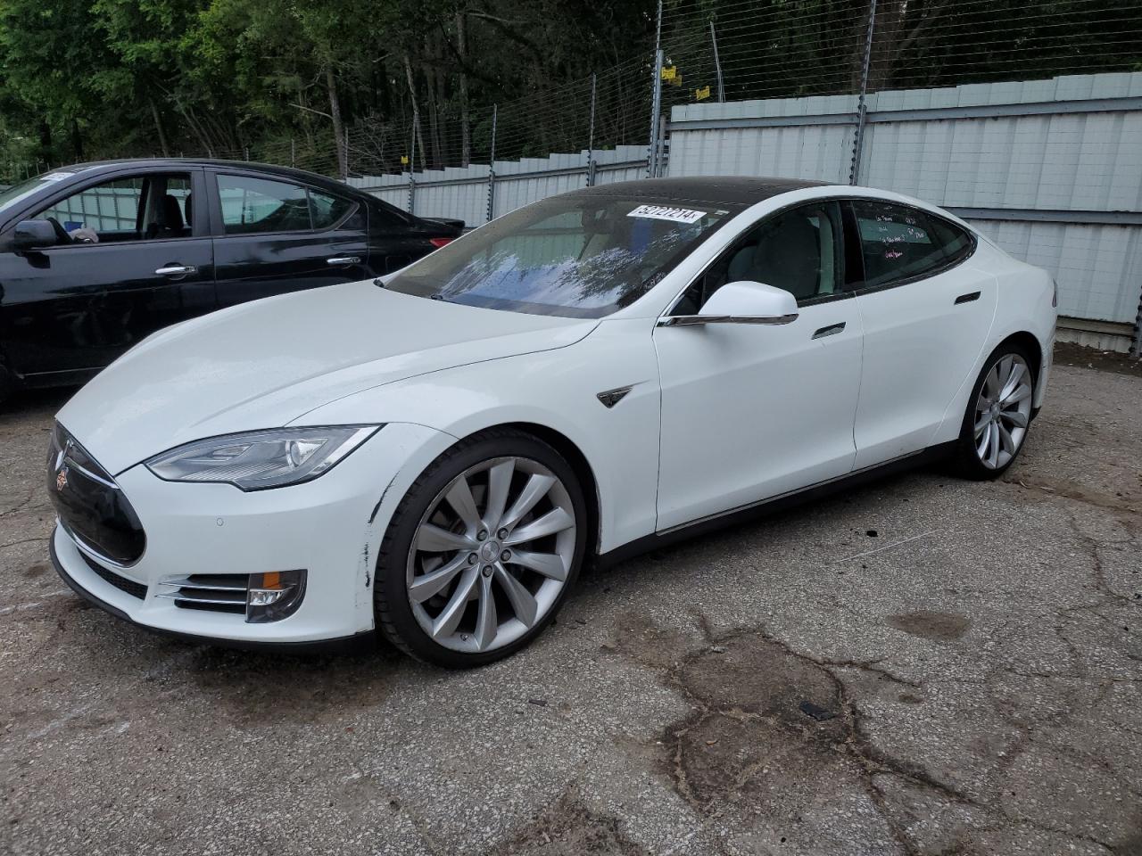 Photo 0 VIN: 5YJSA1H19EFP31737 - TESLA MODEL S 