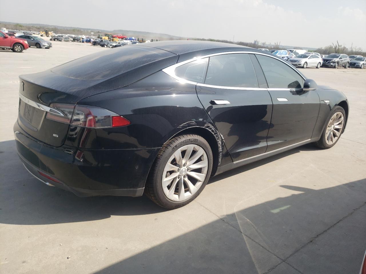 Photo 2 VIN: 5YJSA1H19EFP53107 - TESLA MODEL S 