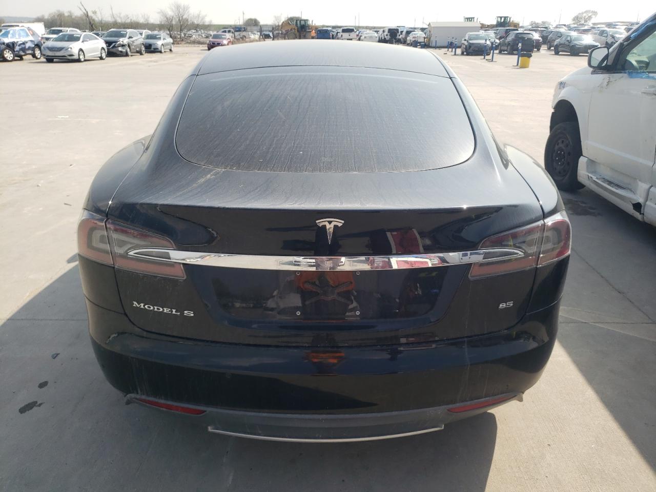 Photo 5 VIN: 5YJSA1H19EFP53107 - TESLA MODEL S 